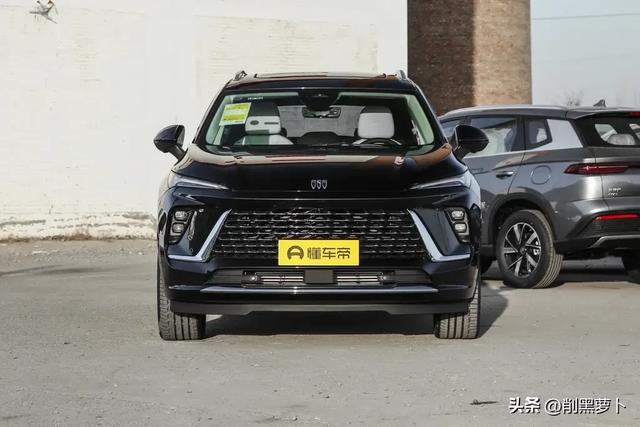 12月新款SUV重磅上市，科技重塑未來出行體驗
