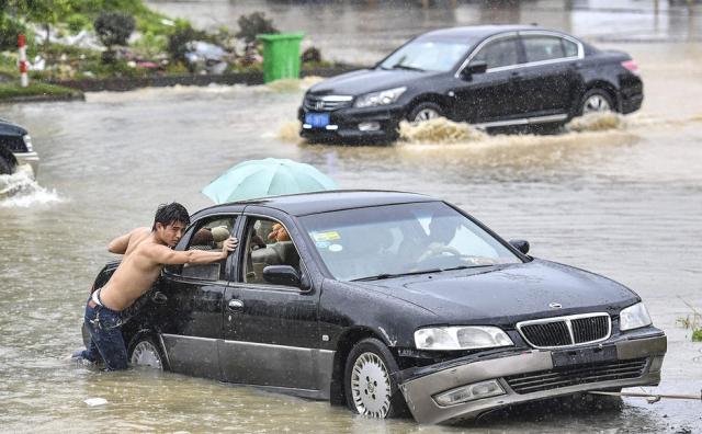 苗柏臺風(fēng)最新動(dòng)向，力量變化展現(xiàn)自信與成就之路