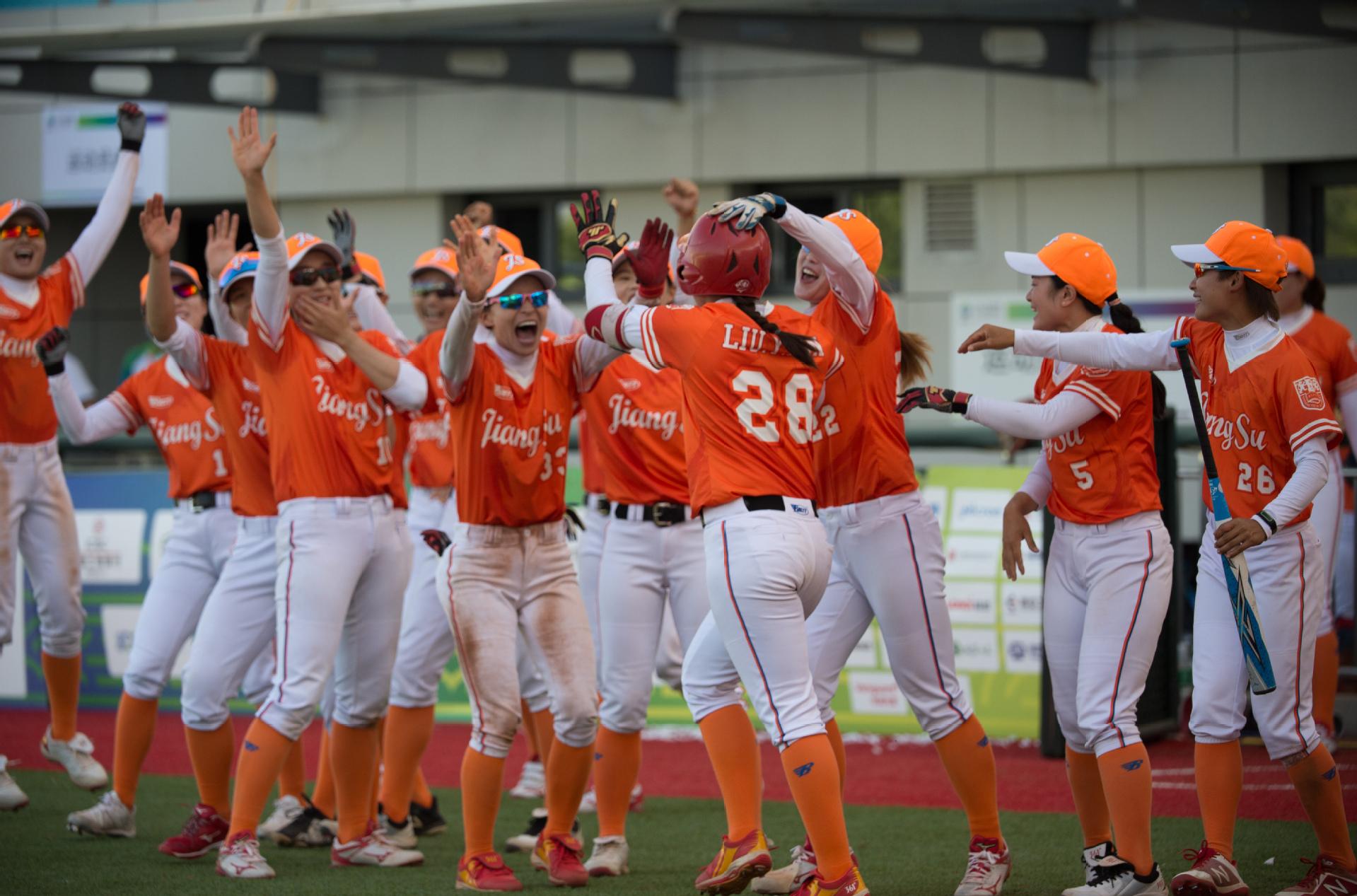 全運(yùn)會(huì)滑板比賽視頻，小巷風(fēng)云與特色小店的滑板激情之旅