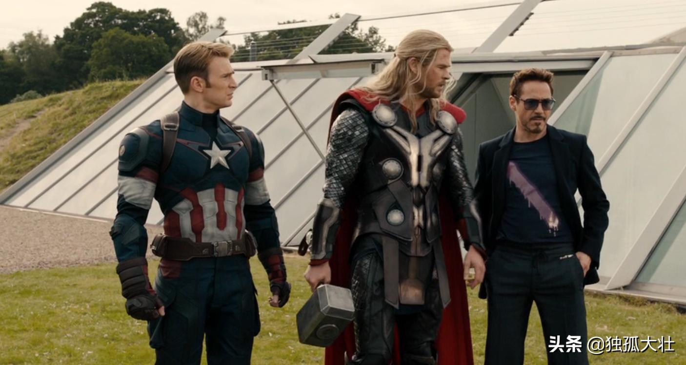 蝙蝠俠最新官方揭秘，日常趣事、情感紐帶全解析