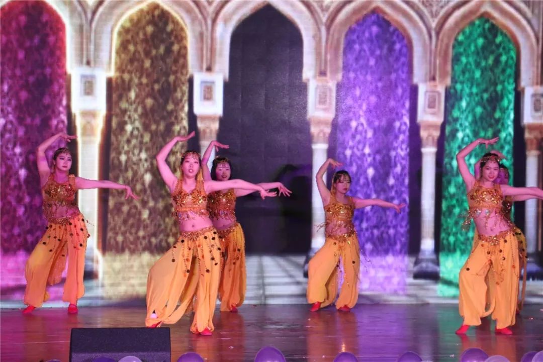 印度舞蹈新潮流，探索獨(dú)特的舞蹈文化與創(chuàng)新元素融合的魅力