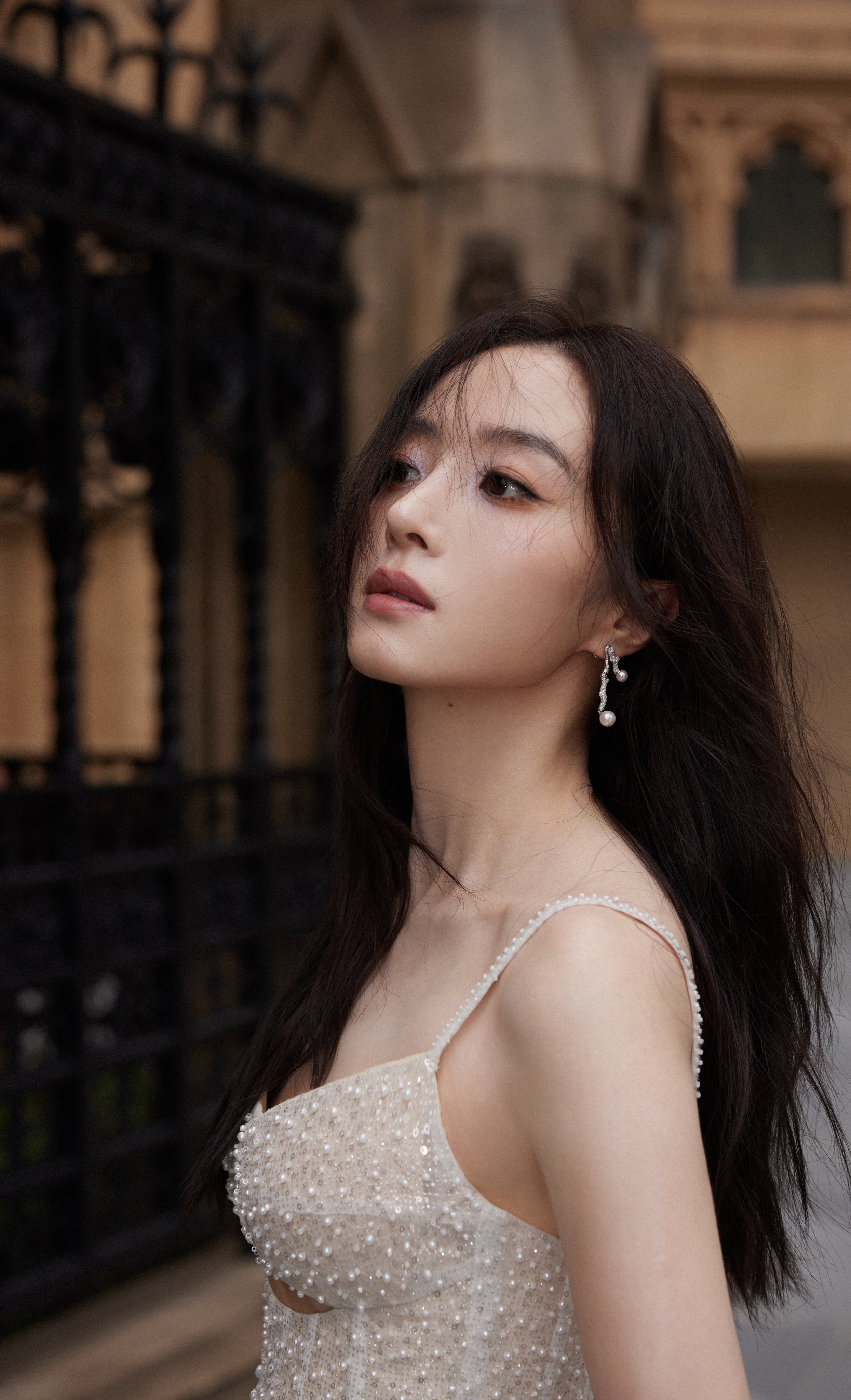 新晉女明星，舞臺到熒屏的蛻變之路——自信與成就感的彰顯