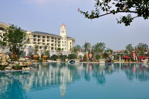 碧桂園歐洲城最新規(guī)劃揭曉，自然美景的探索之旅，喚醒內(nèi)心平靜的生活體驗(yàn)