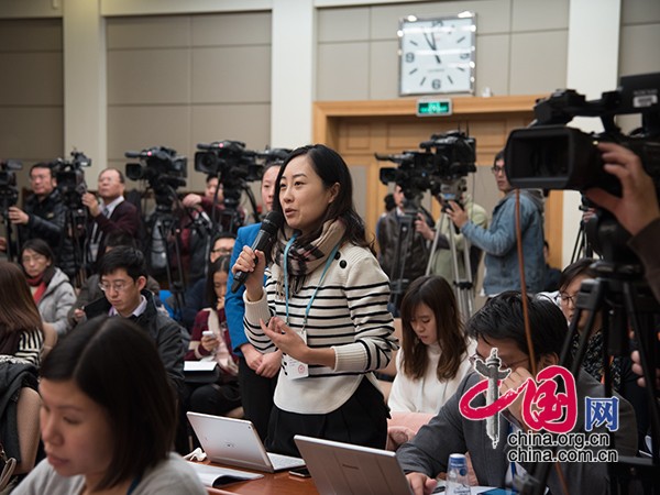 新澳門現(xiàn)場開獎直播在線觀看,完善實施計劃_內置版35.511