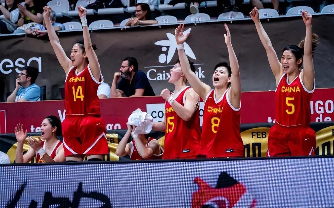 最新發(fā)型顏色趨勢(shì)，變化之美，自信閃耀