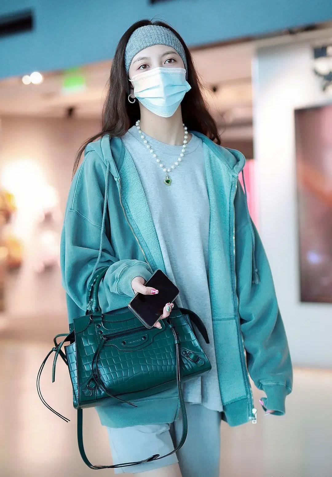 綠眼睛明星的獨特魅力展現