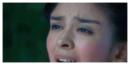 做夢(mèng)夢(mèng)見女明星，自信與成就之光的閃耀變化