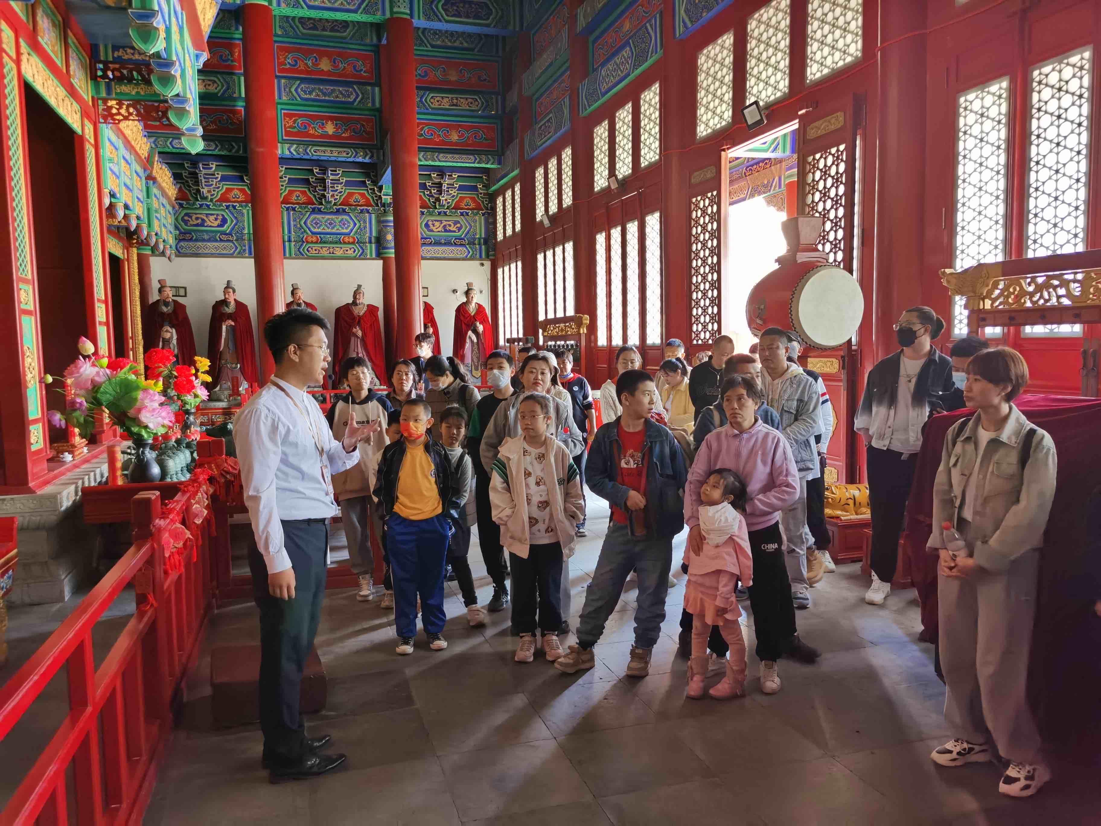 國(guó)學(xué)小演員，傳承文化之光，展現(xiàn)傳統(tǒng)魅力