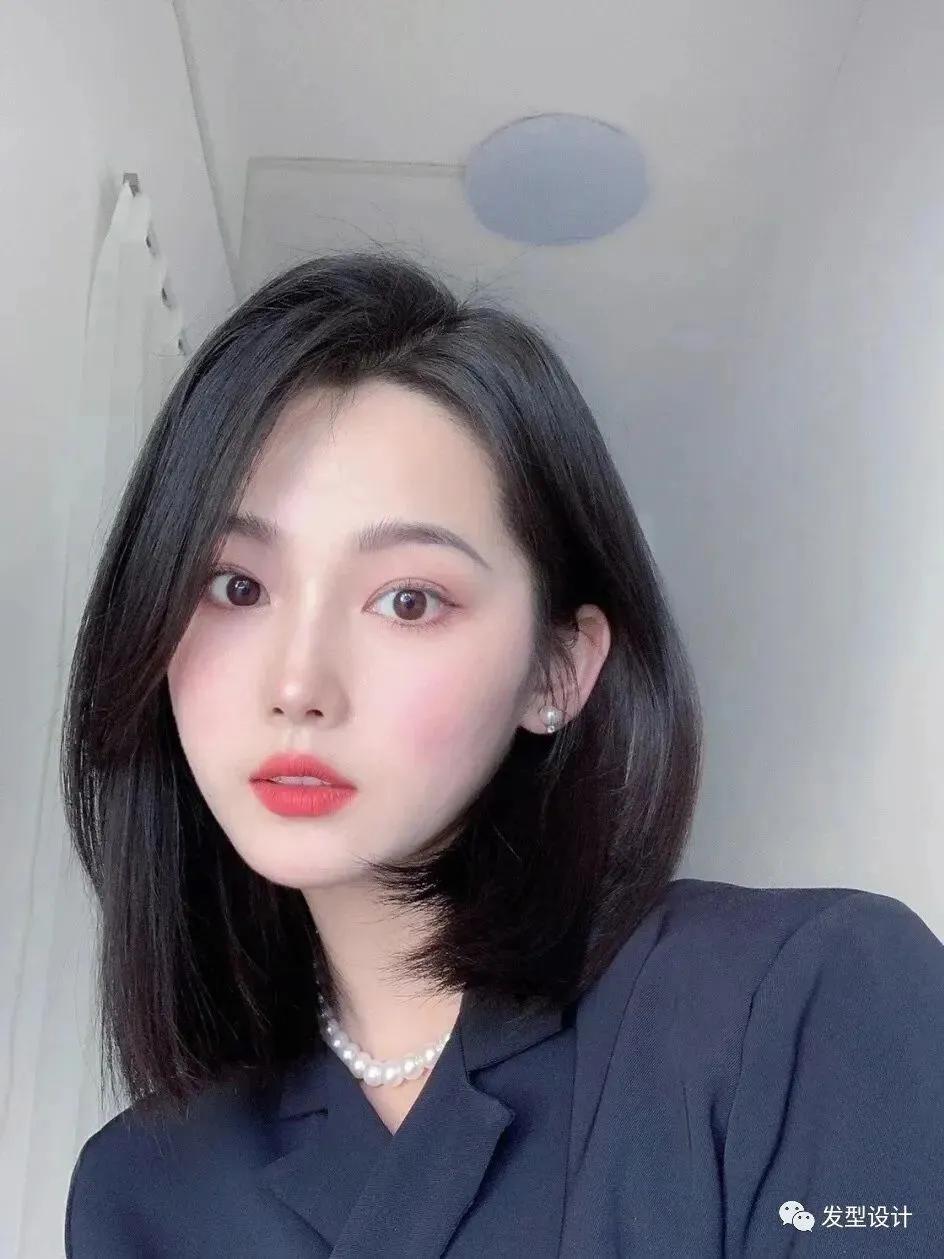 最新短發(fā)造型，時(shí)尚風(fēng)潮的演變與影響