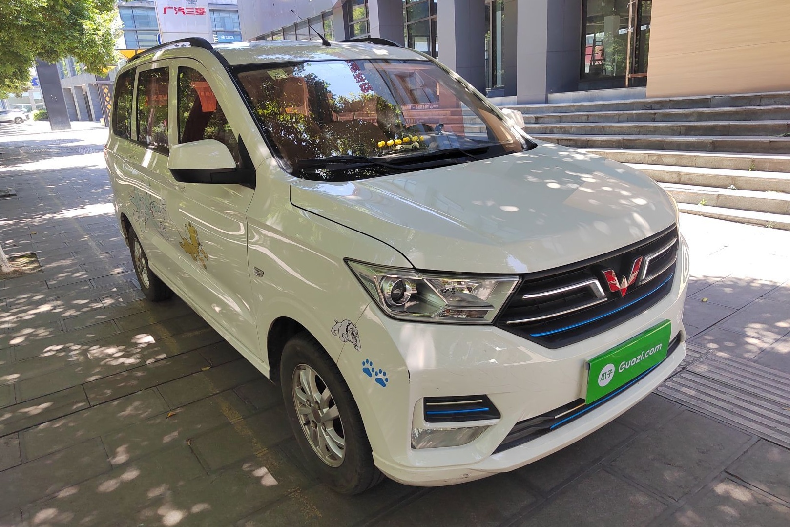 五菱宏光2018新款,五菱宏光2018新款，時代之光在華夏大地馳騁