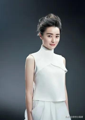 女演員吳越照片，鏡頭下的多元魅力探尋