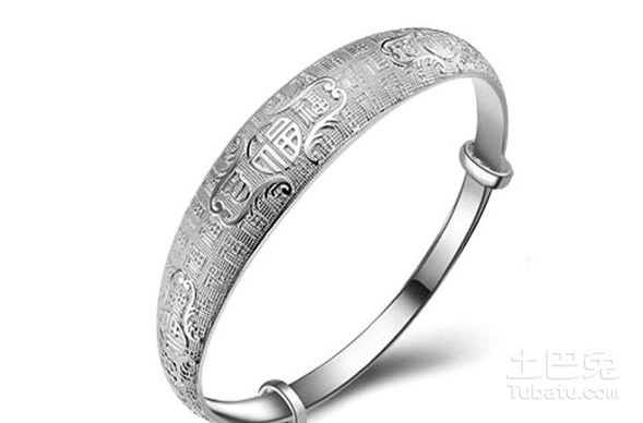 最新銀手鐲款式，時尚潮流下的個性表達與立場展現(xiàn)