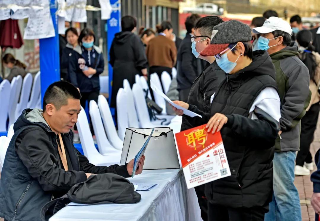 本溪最新招聘信息及小巷特色小店大揭秘！