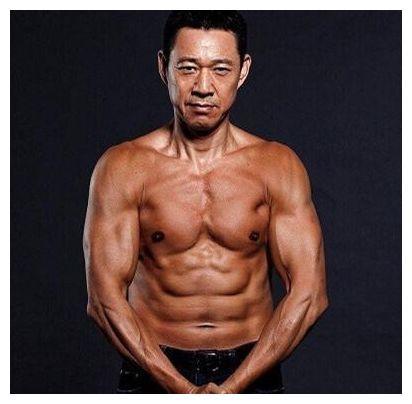 硬漢演員探尋自然美景，尋找內(nèi)心平和之旅