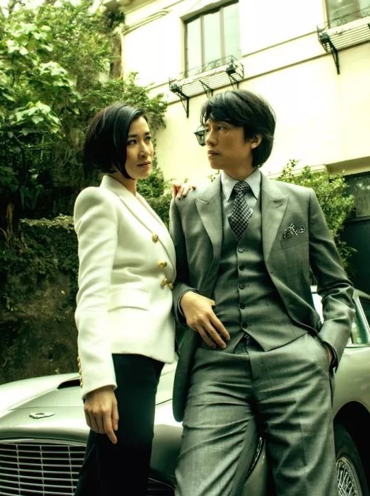 棟篤特工演員,棟篤特工演員，愛的守護與歡笑