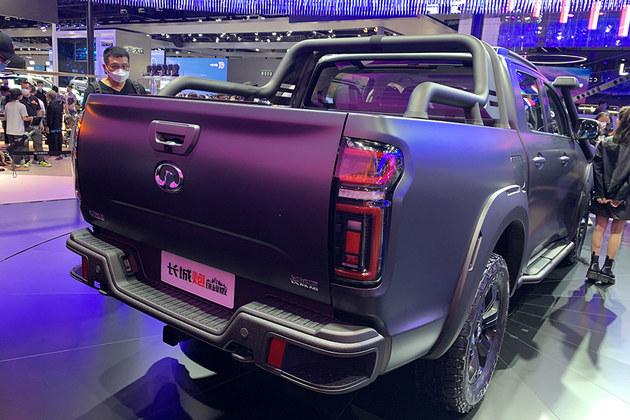 8848上市，小巷獨特風(fēng)味驚艷全球，成就矚目焦點