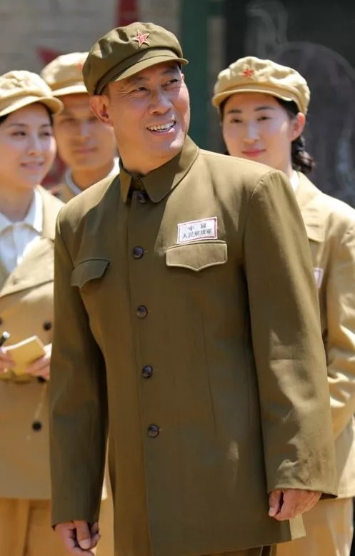 甘祖昌電視劇之智能新視界，科技與生活融合的革命之路