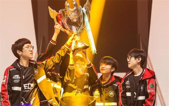 EDG冠軍所屬比賽揭曉，究竟是哪項(xiàng)電競(jìng)賽事的榮耀？