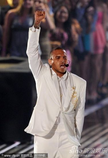 克里斯梅迪納比賽視頻，自然美景探險(xiǎn)與心靈平靜之旅