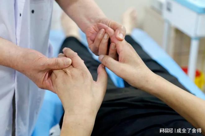 運(yùn)動(dòng)神經(jīng)元病最新治療方案，科技力量重塑未來(lái)生活新希望！