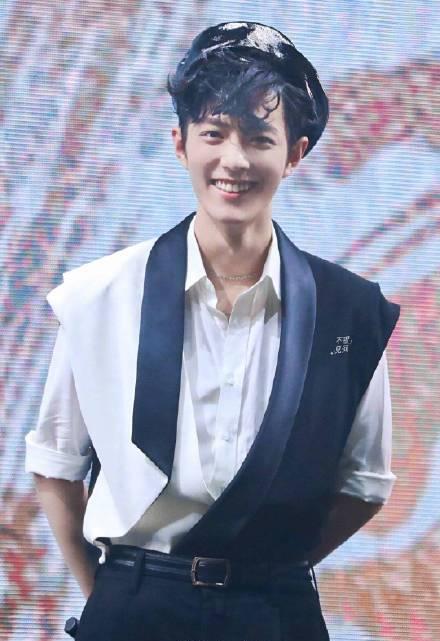 最新流行貝雷帽,最新流行貝雷帽，時尚風(fēng)潮中的獨特印記