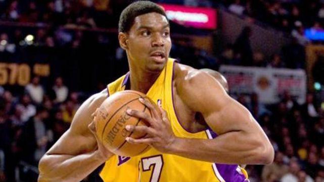 NBA最新球隊陣容，賽場風采與日常溫馨故事