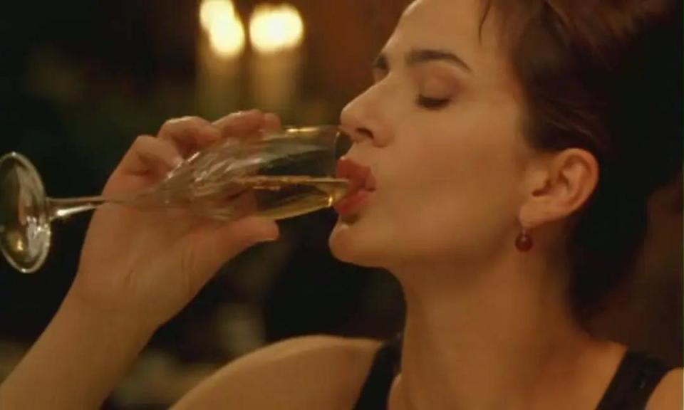 遠離色情內(nèi)容，遵守法律與道德準則的重要性提示，避免成人三級電影陷阱