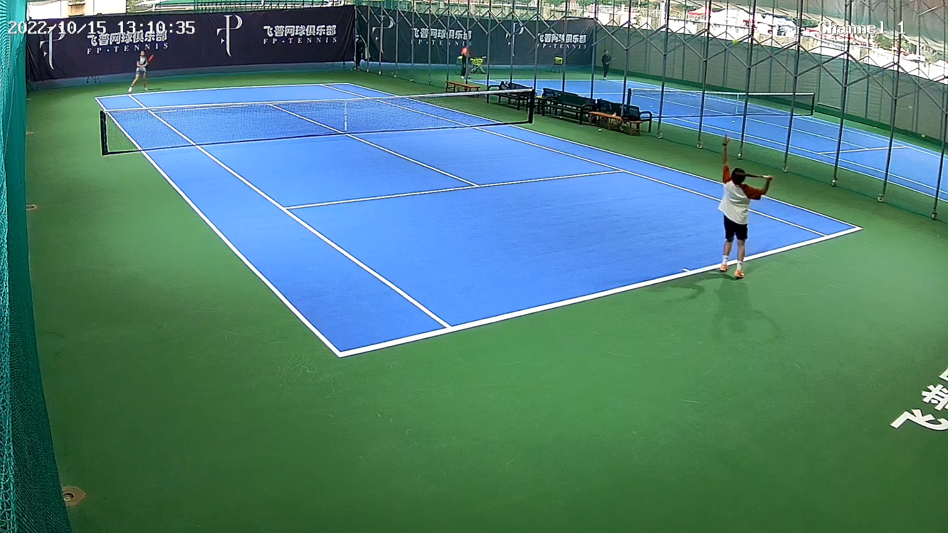 巷弄深處的網(wǎng)球場秘密，一場獨特比賽的體驗之旅