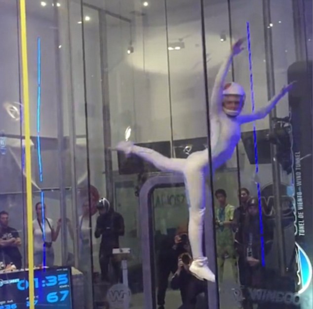 科技與藝術(shù)交融，前沿風(fēng)洞舞蹈展示的獨(dú)特魅力