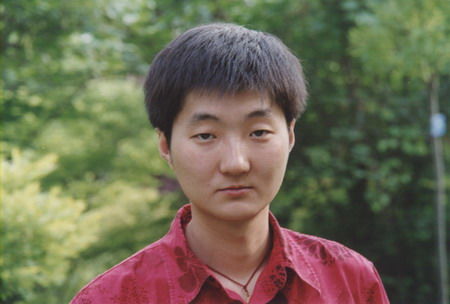 王大治，自然之旅探尋內(nèi)心寧?kù)o與微笑的力量