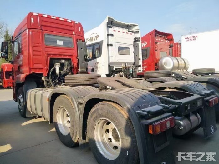 陜汽德龍M3000交流論壇，駕馭變化，共創(chuàng)無限可能