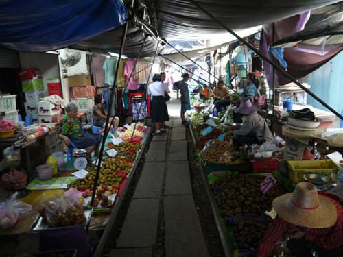 丹嫩沙朵水上市場，科技與生活融合的前沿體驗