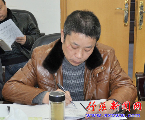 竹溪王璽引領(lǐng)科技潮流，高科技產(chǎn)品體驗未來生活