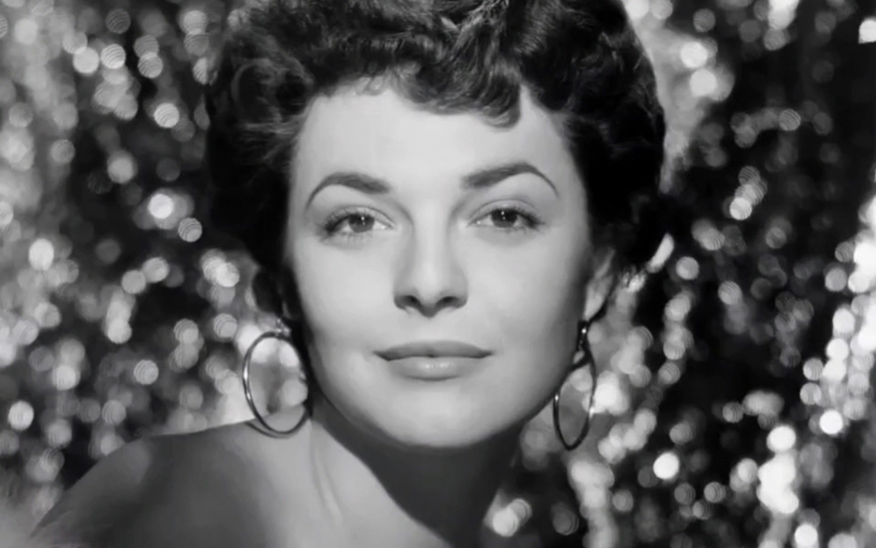 雙棲演員，科技與生活完美交融的典范代表