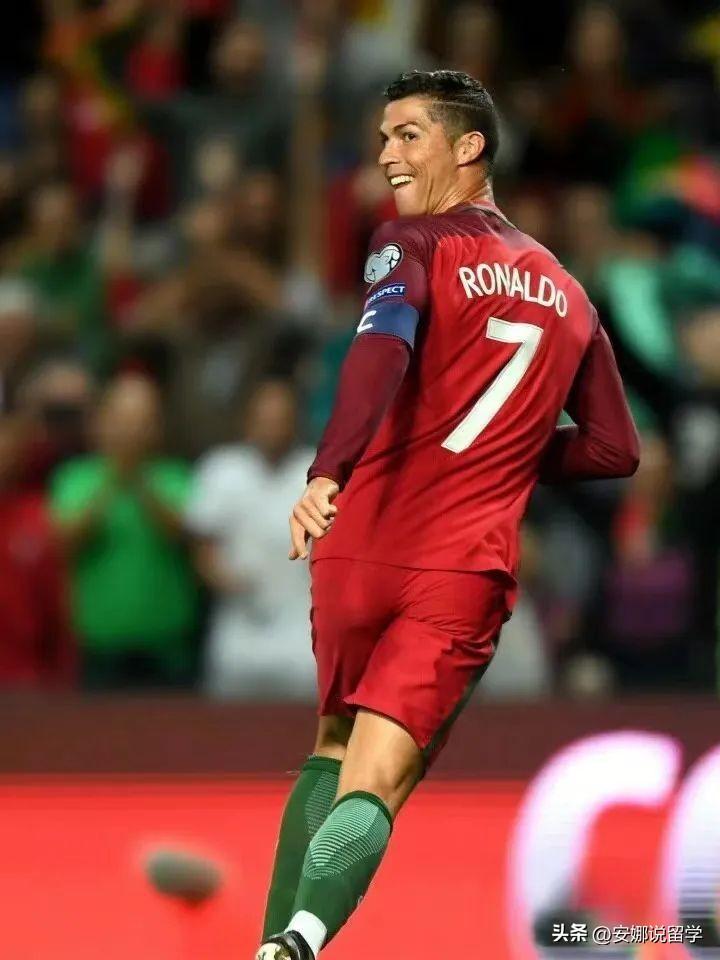 足球比賽的英語之旅，通往自然美景的鼓舞之旅