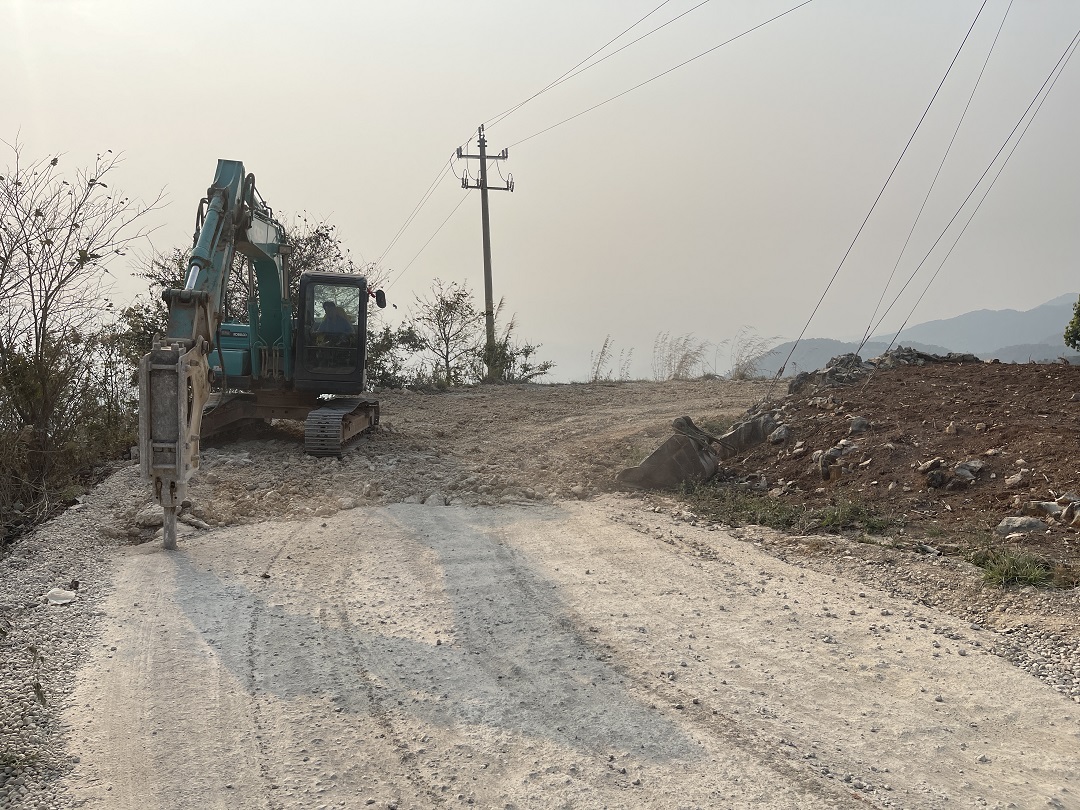 茅栗鎮(zhèn)公路最新動(dòng)態(tài)，探索自然美景，尋覓內(nèi)心寧?kù)o之旅