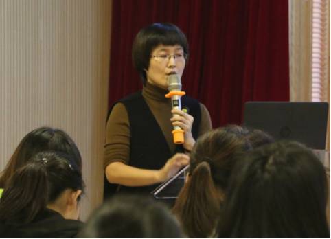 許建演員,許建演員，小巷深處的獨(dú)特魅力