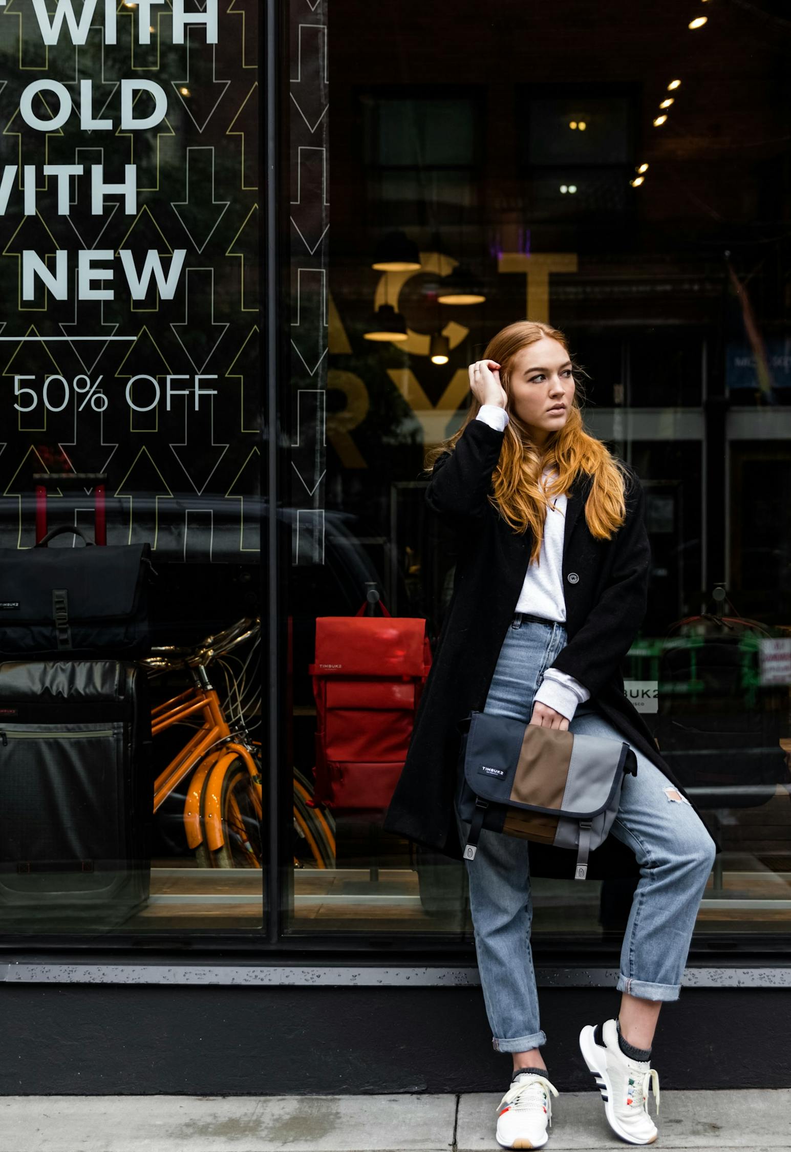 時尚潮流新品，引領風尚，必備之選