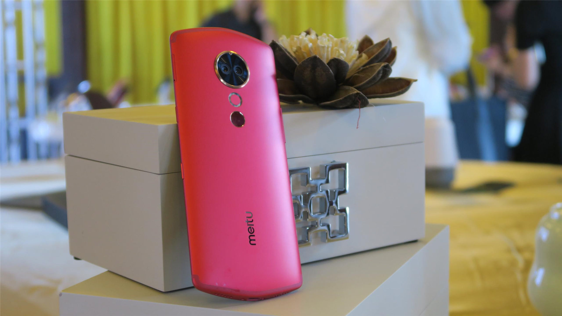 美圖最新手機(jī)款，科技與美學(xué)的巔峰融合