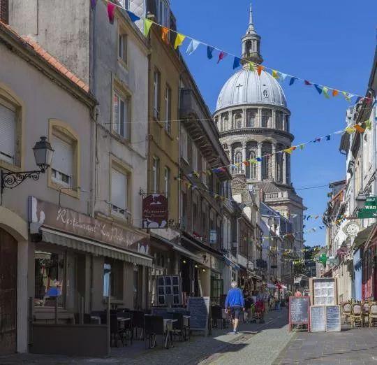 ????法國動(dòng)漫，浪漫與奇幻的絕妙融合??