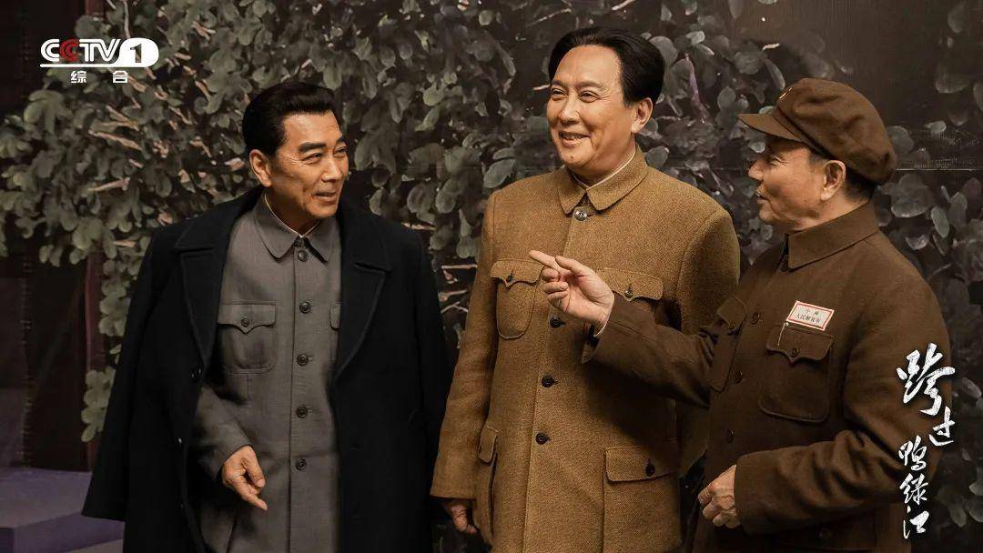 葉劍英演員的日常，友情、熱愛(ài)與舞臺(tái)上的英雄夢(mèng)探索