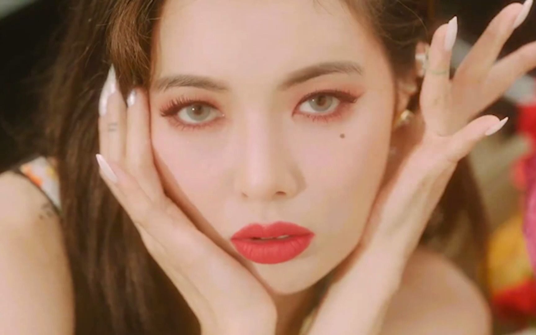 泫雅最新MV 2025，音樂與視覺的絕美融合