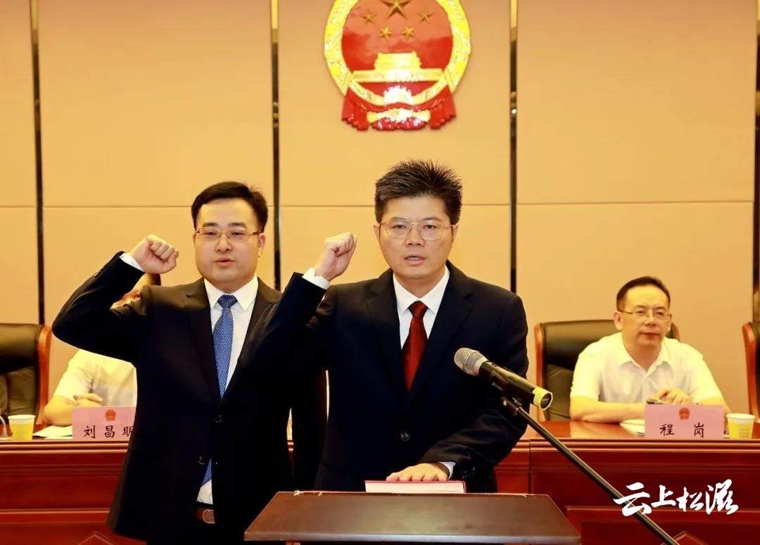 孝感市王洪波的最新任命，變化中的力量，展現(xiàn)自信與成就感的征程