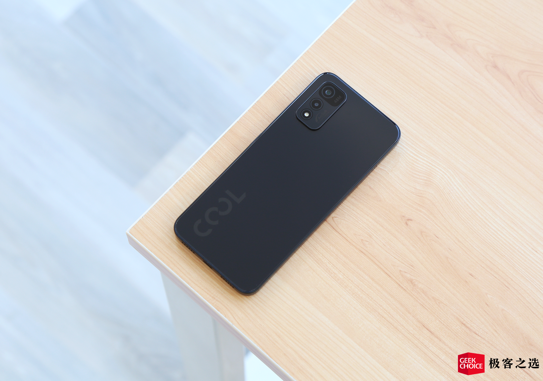 酷派最新款手機(jī)2025款，時代見證與技術(shù)飛躍的手機(jī)典范