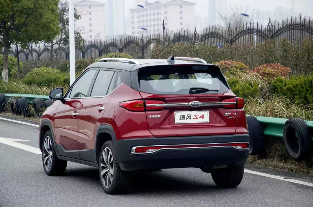 探索小巷深處的獨特風(fēng)情，遇見最新版2.02下載的特色小店