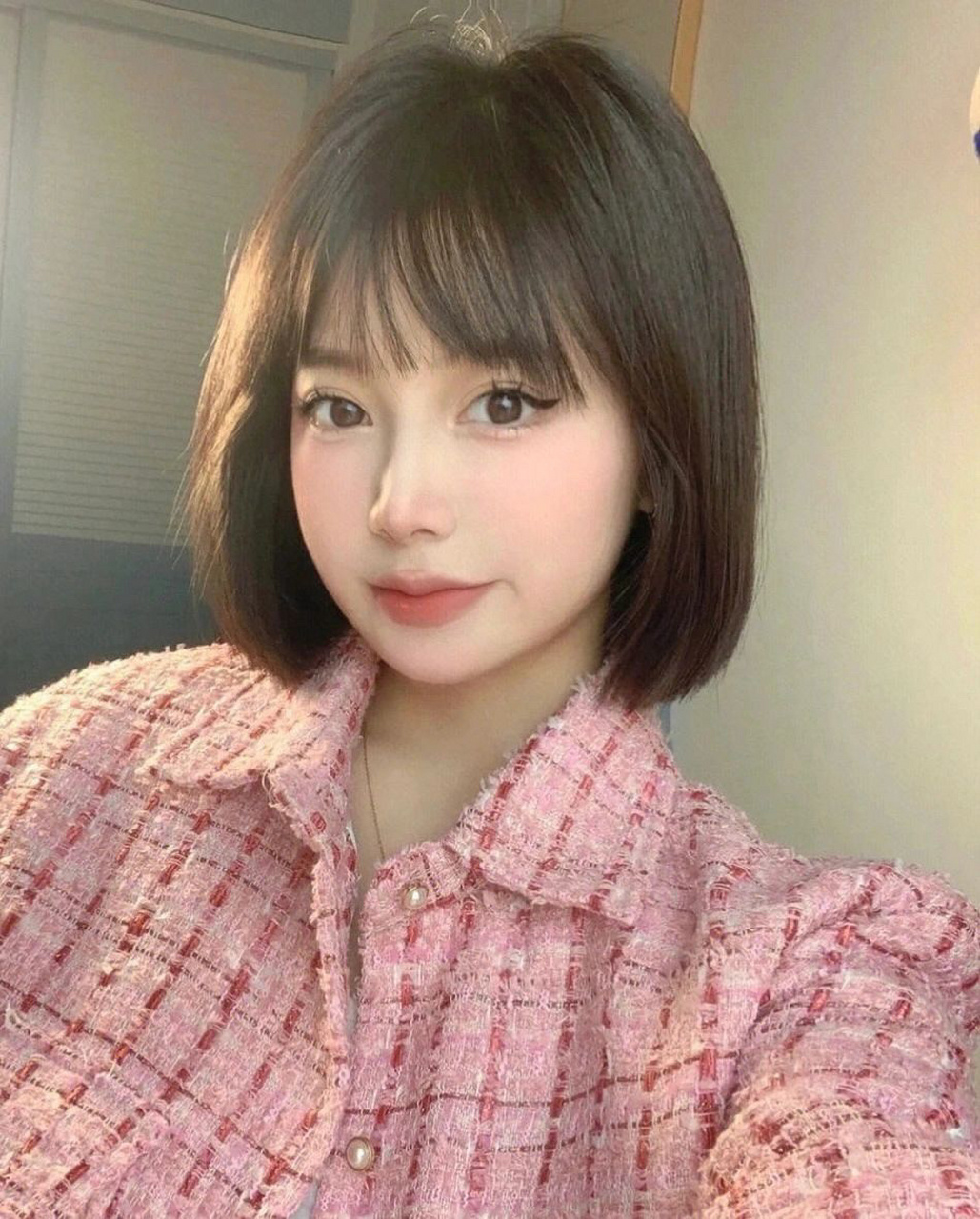 2025年女性最新短發(fā)發(fā)型，時(shí)尚減齡秘籍