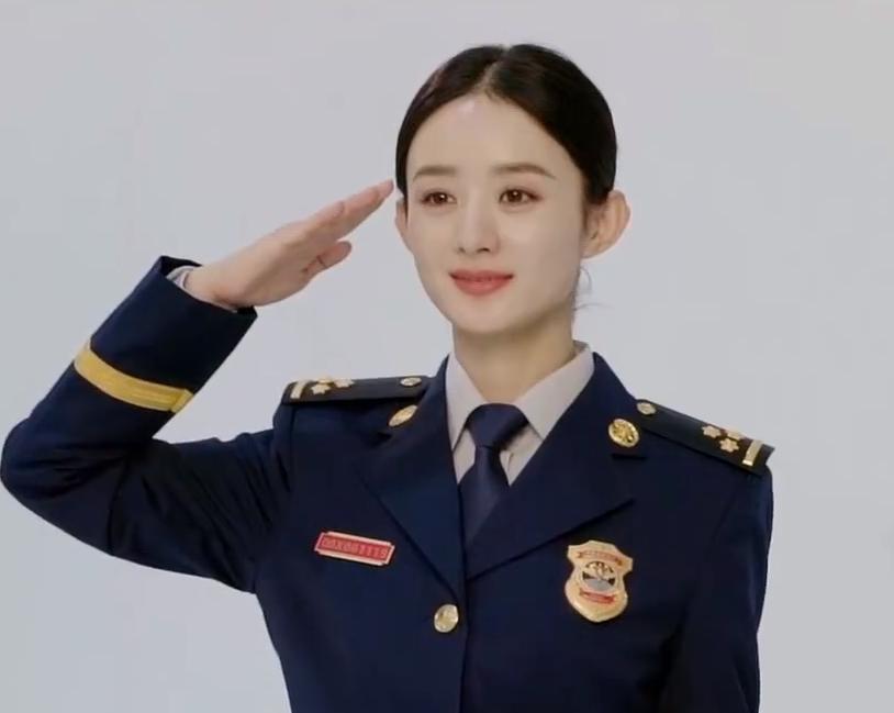 趙麗穎最新發(fā)型揭秘，秀發(fā)之下的日常溫馨