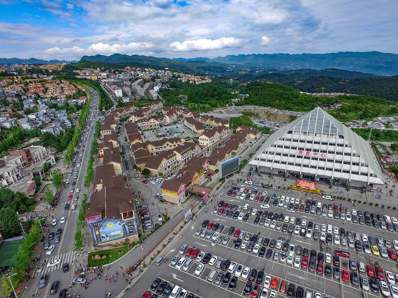 渝湘高鐵最新進(jìn)展揭秘，啟程心靈之旅，探秘自然美景之旅