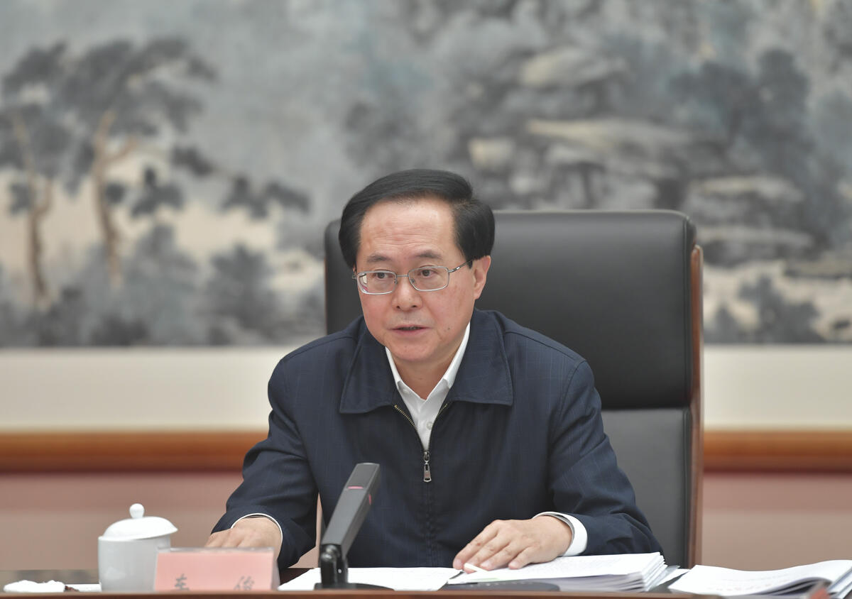 最新省委常委參與小巷深處的獨特風(fēng)味探索之旅