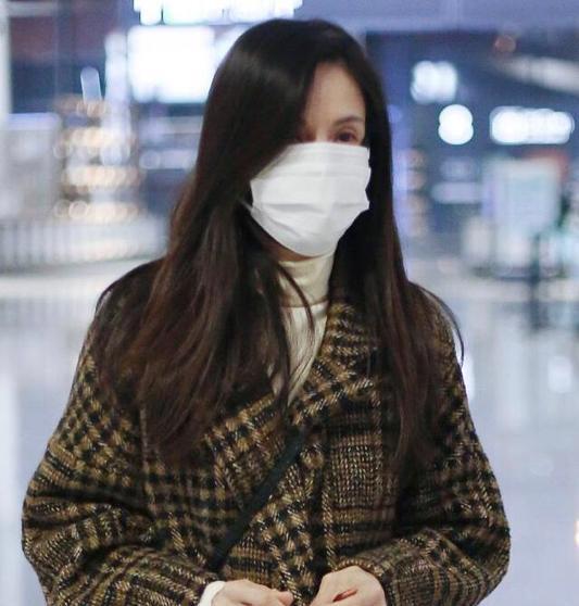 李若彤最新動(dòng)態(tài)揭秘，小巷深處的獨(dú)特風(fēng)情小店探秘之旅